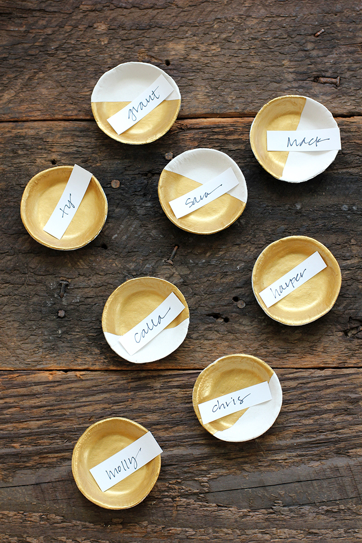 DIY Clay Bowl Place Card Holder | alice & lois