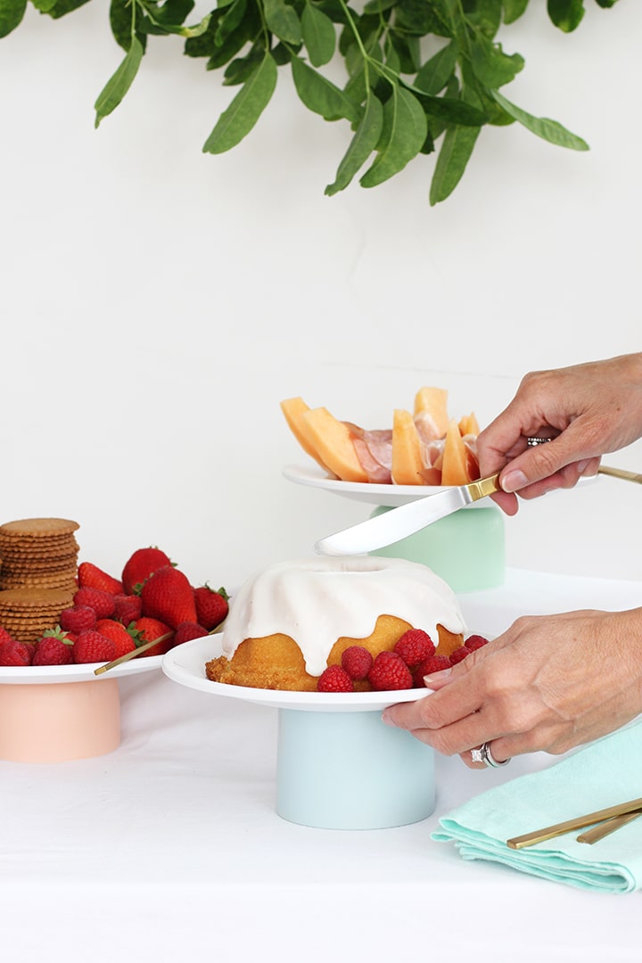 DIY Cake Stand