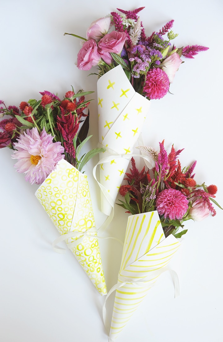 Make these DIY Watercolor Flower Bouquet Wrap with your favorite blooms.