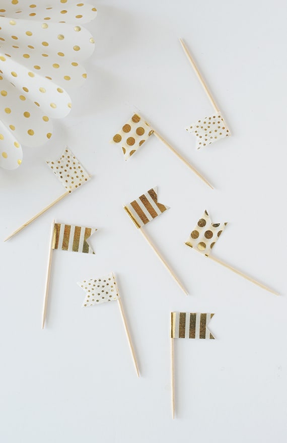 DIY Washi Tape Cupcake Toppers