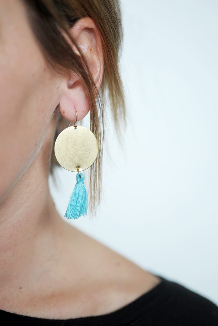Make these modern DIY Statement Earrings!