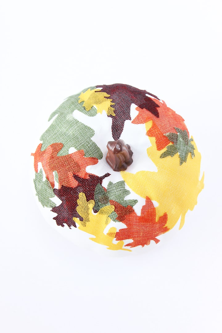 DIY Mod Podge Pumpkin Burlap Leaves
