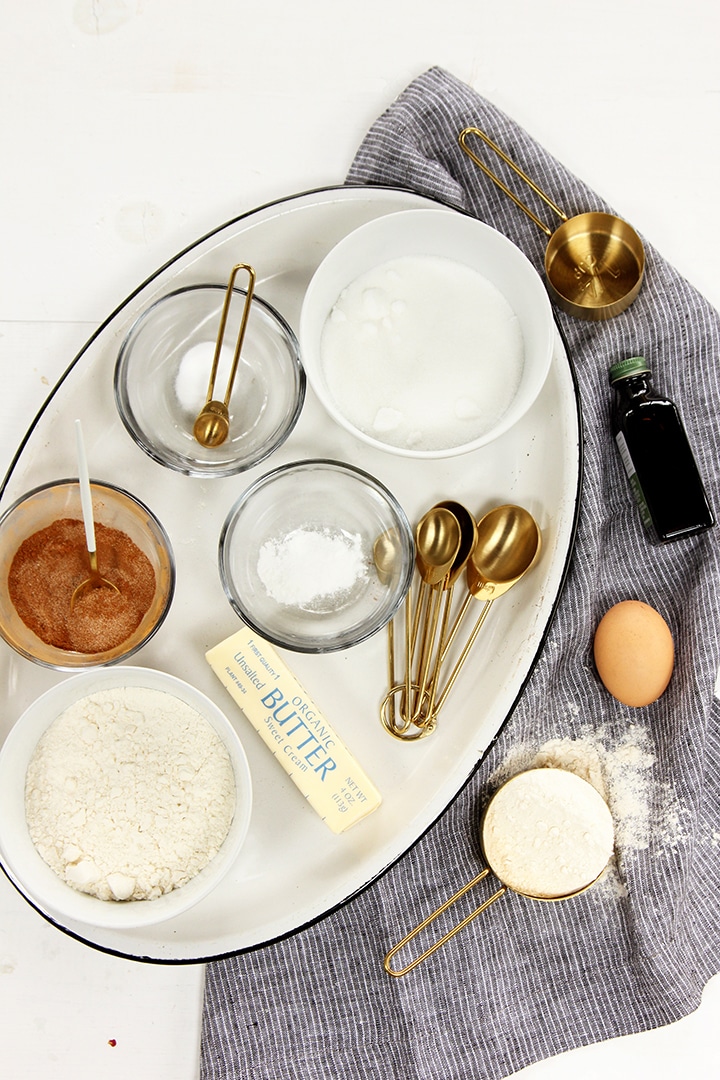 Easy Holiday Entertaining with all time favorites like snickerdoodles