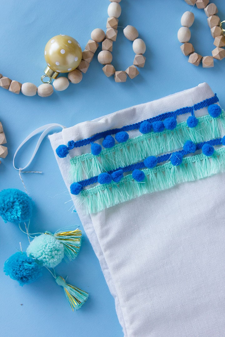 DIY Pom Pom Stocking