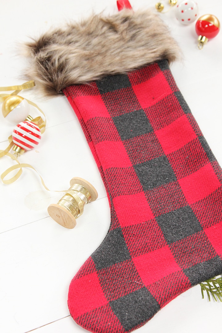 DIY Buffalo Plaid Stocking with faux fur trim