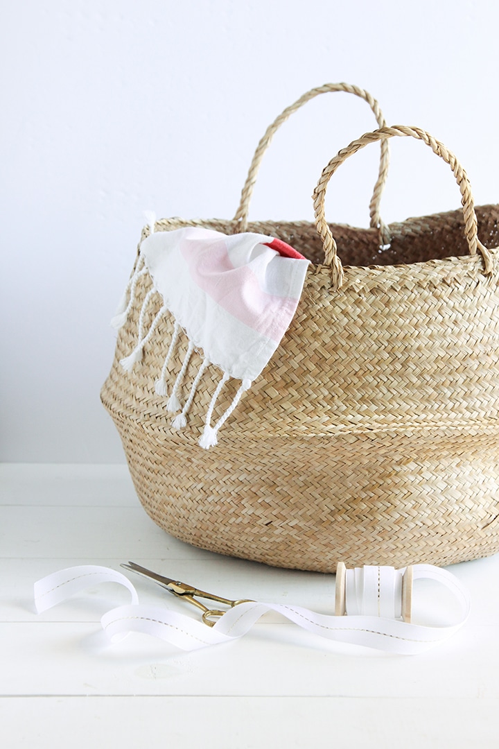 Holiday gift basket