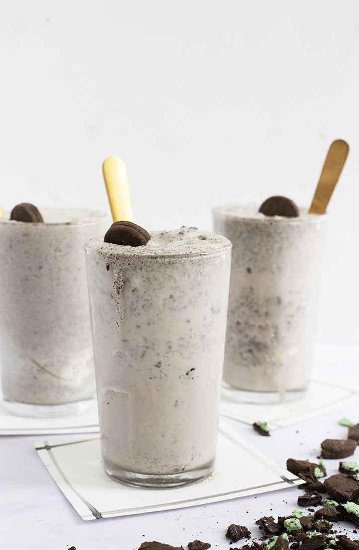 Mint OREO Thins shake recipe