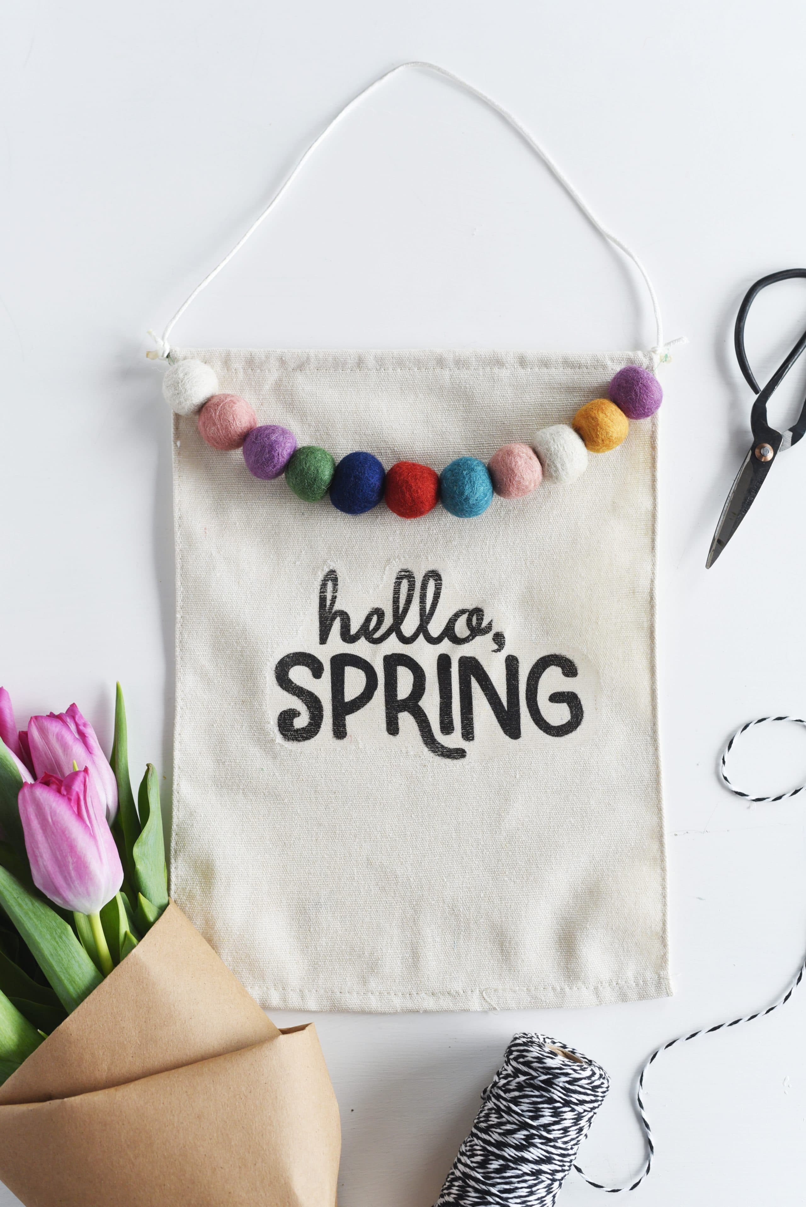 Alice And LoisDIY Spring Banner Alice And Lois