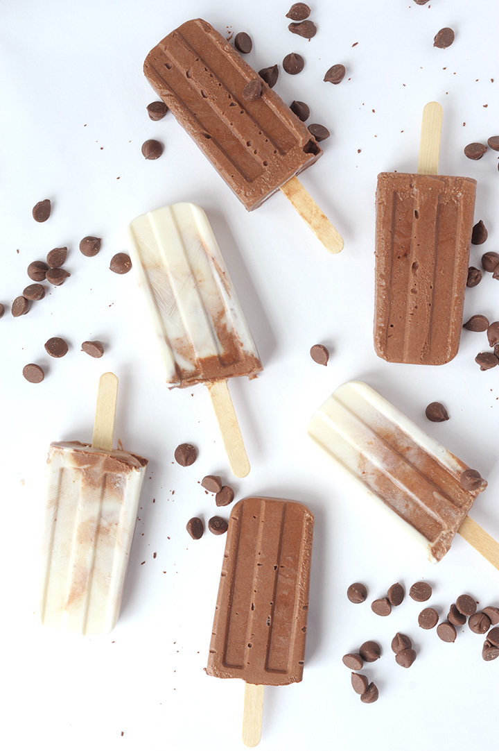 Loving these chocolate and vanilla popsicles from aliceandlois.com