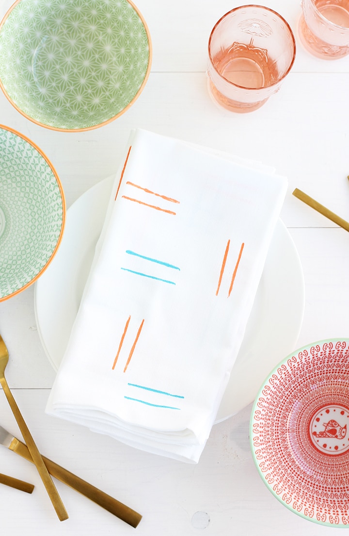 DIY Hand-stamped cloth napkins | alice & lois