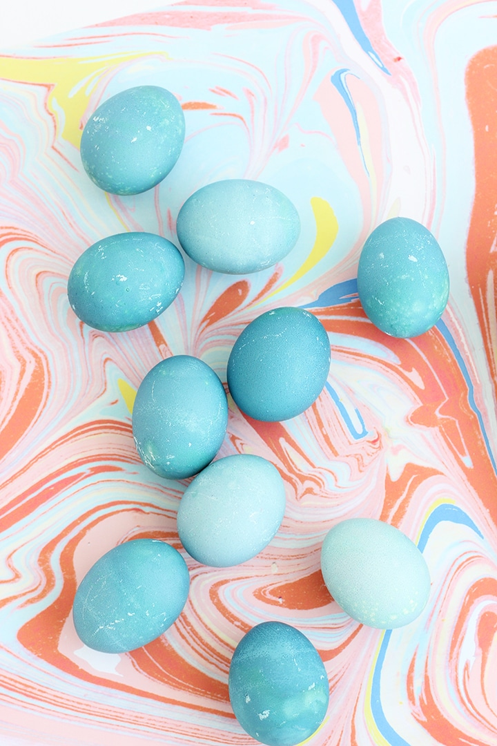 Natural Dye Easter Eggs