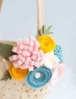 DIY Felt Flower Easter Basket