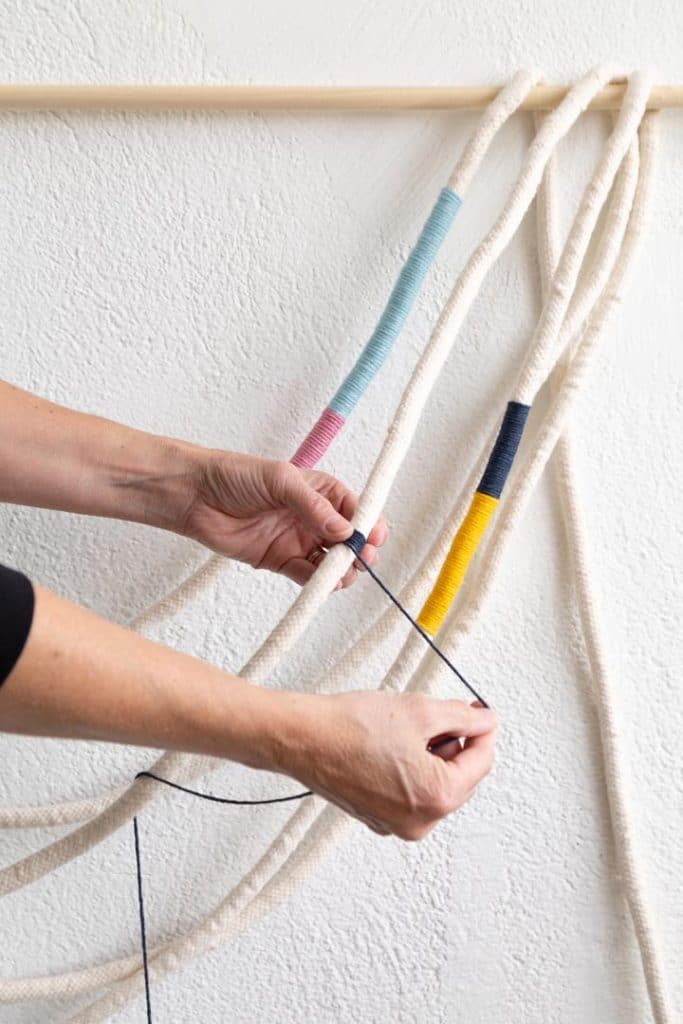 DIY Wrapped Rope Wall Hanging #DIY