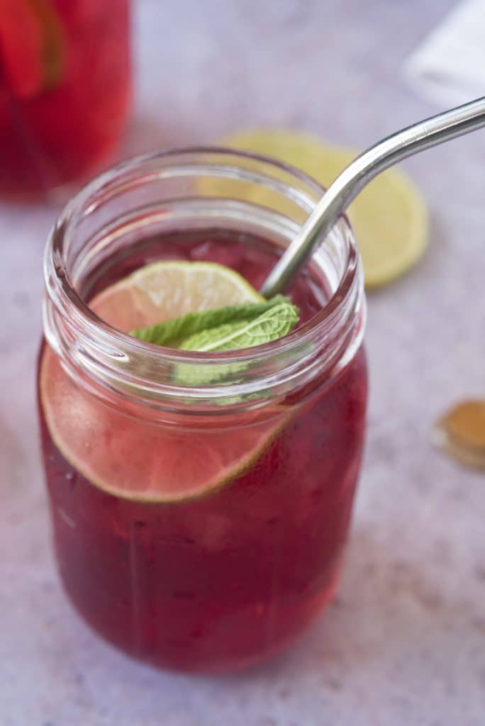 black raspberry sparkling mocktail recipe