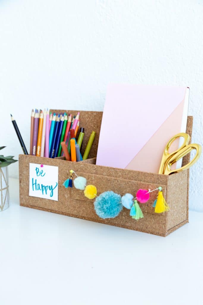 DIY Cork Desk Organzier/Caddy #DIY