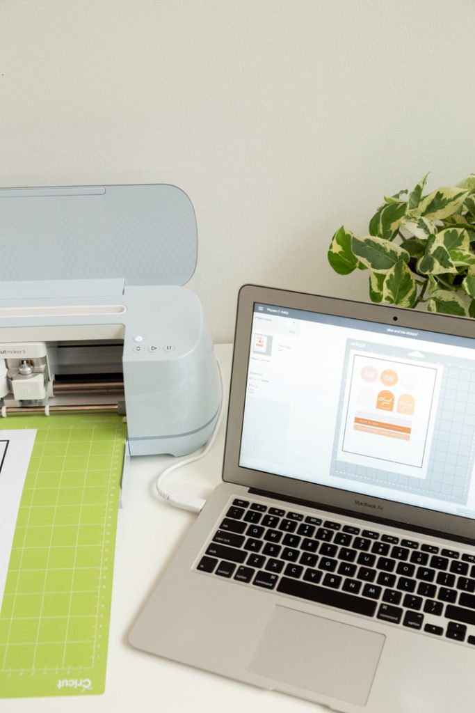 cricut machine and laptop 